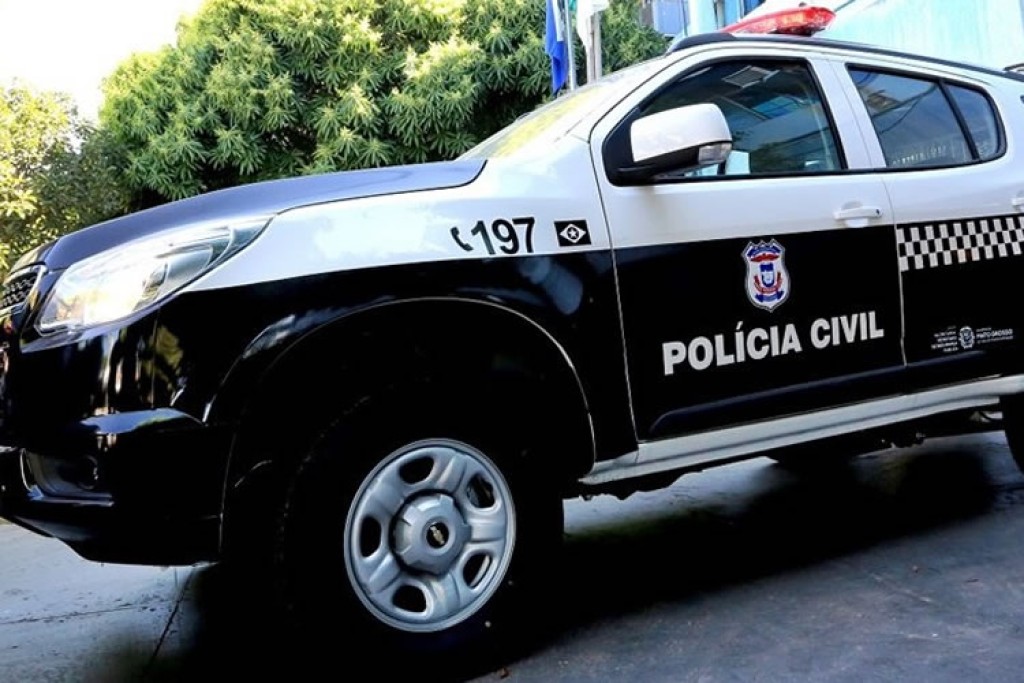 Polícia Civil cumpre mandados contra empresário investigado por transporte ilegal de combustível para garimpos